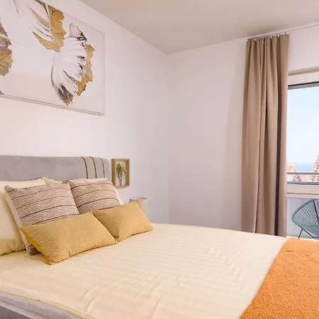 Villa Del Mar Omis Exterior photo