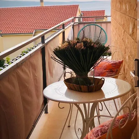Villa Del Mar Omis Exterior photo