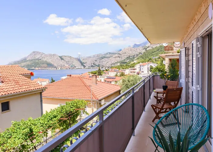 Villa Del Mar Omis