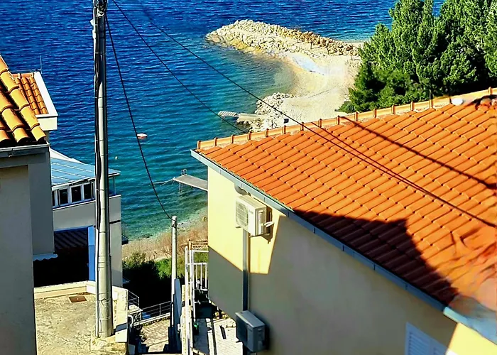 Villa Del Mar Omis