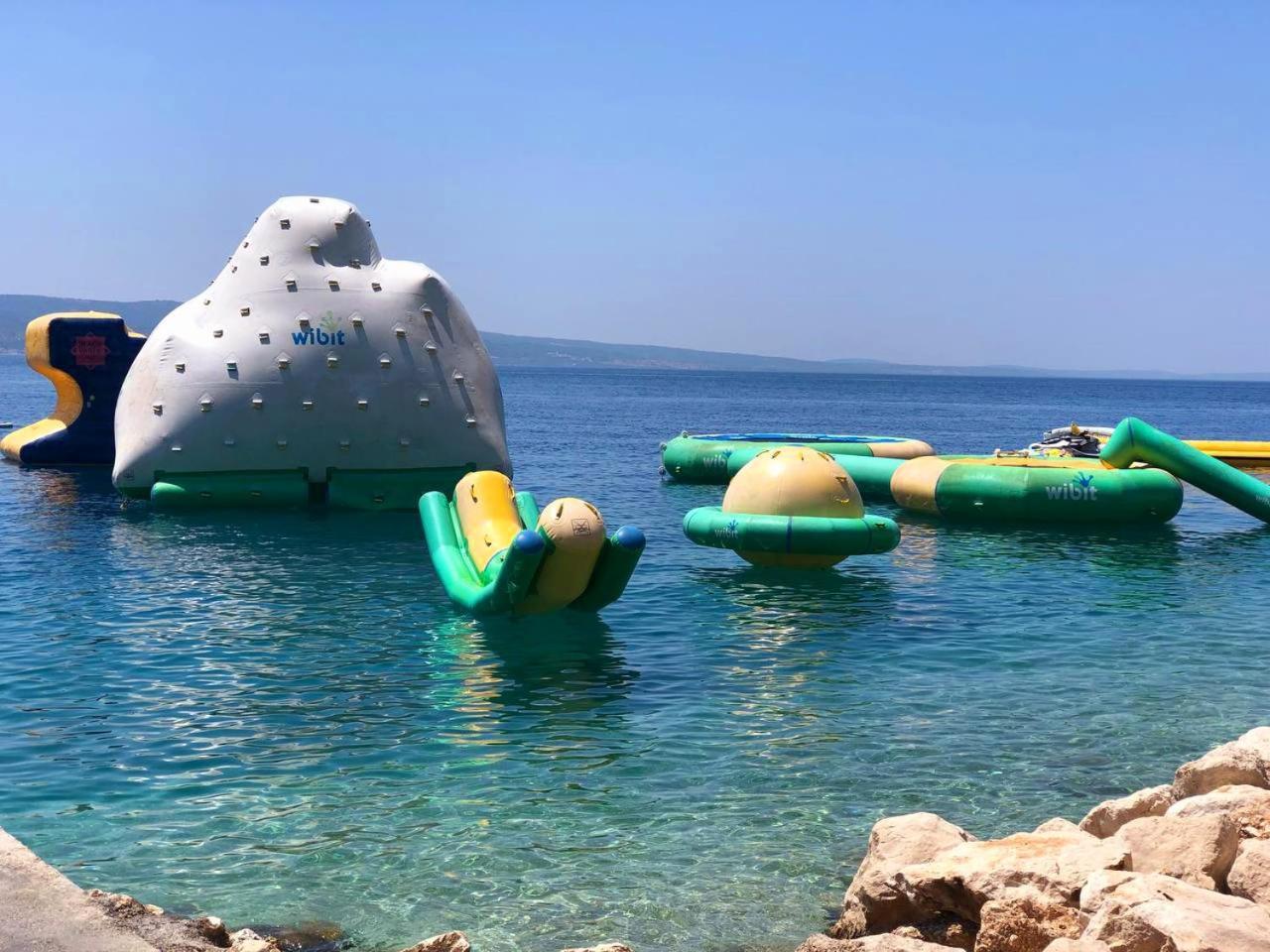 Del Mar Omis